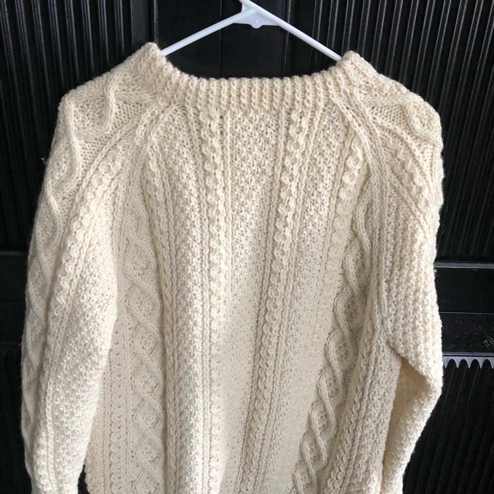 Beautiful Blarney cardigan 100% Irish wool